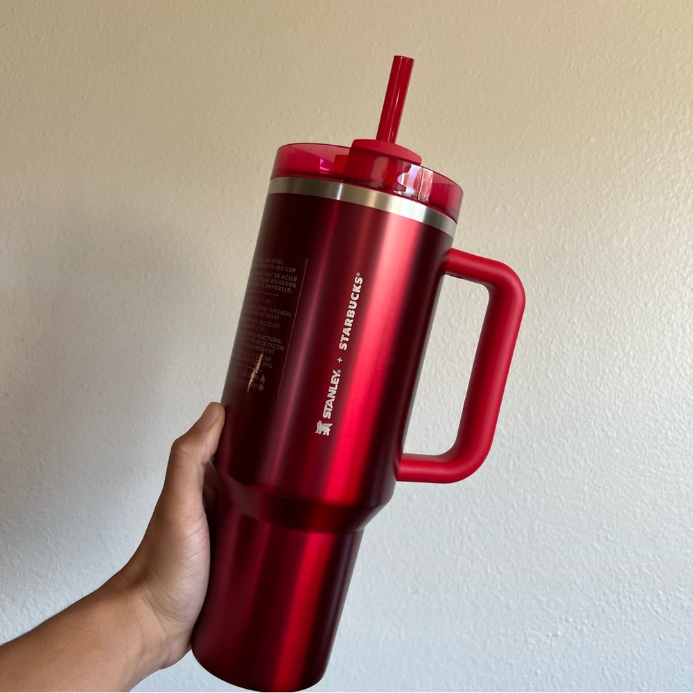 COPY - Starbucks stanley 2023 red 40oz